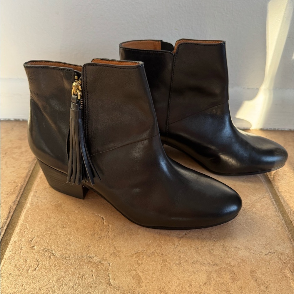 Coach Women's PRICILLA Black Leather Ankle Boots/Heels Size 8.5B With Tassels